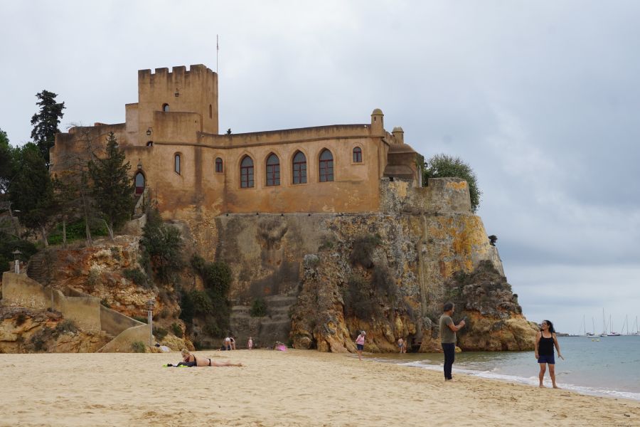 ferragudo soukromy hrad